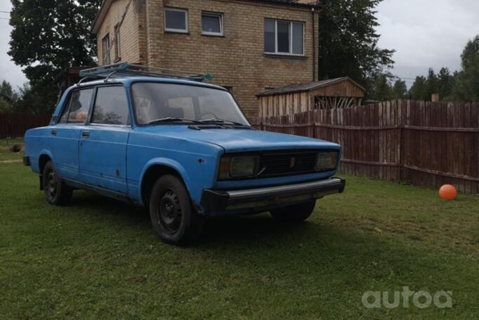 VAZ (Lada) 2105 1 generation Sedan
