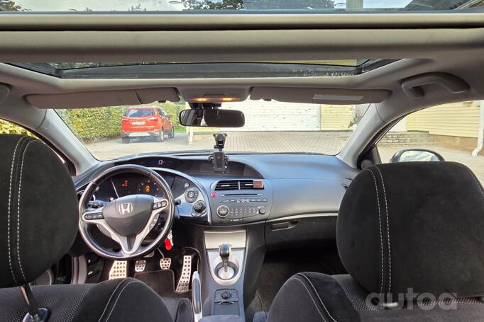 Honda Civic 8 generation Type-S hatchback 3-doors