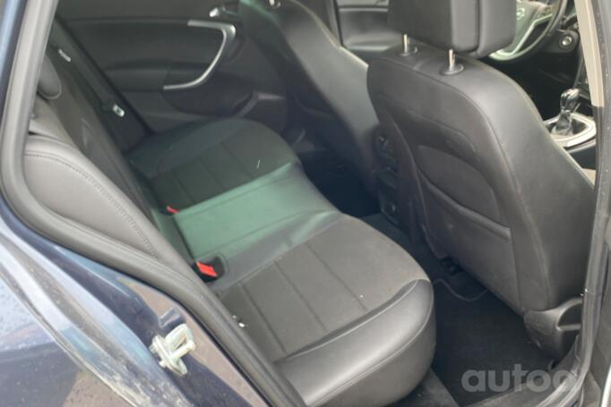 Opel Insignia A Sports Tourer wagon 5-doors