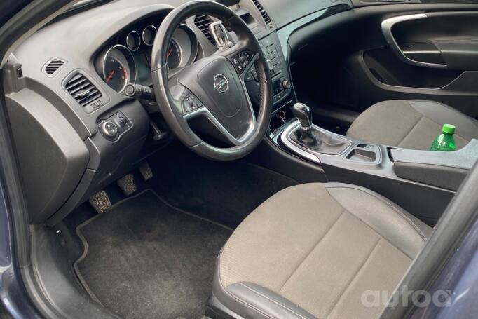 Opel Insignia A Sports Tourer wagon 5-doors