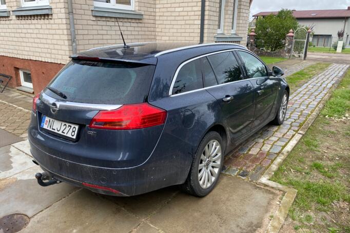 Opel Insignia A Sports Tourer wagon 5-doors