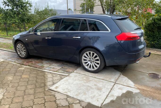 Opel Insignia A Sports Tourer wagon 5-doors