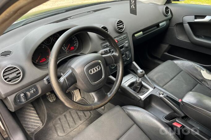 Audi A3 8P/8PA [restyling] Sportback hatchback 5-doors