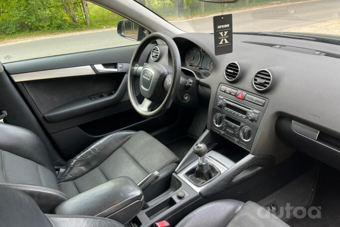 Audi A3 8P/8PA [restyling] Sportback hatchback 5-doors