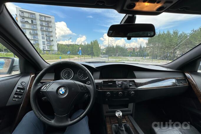 BMW 5 Series E60/E61 Touring wagon