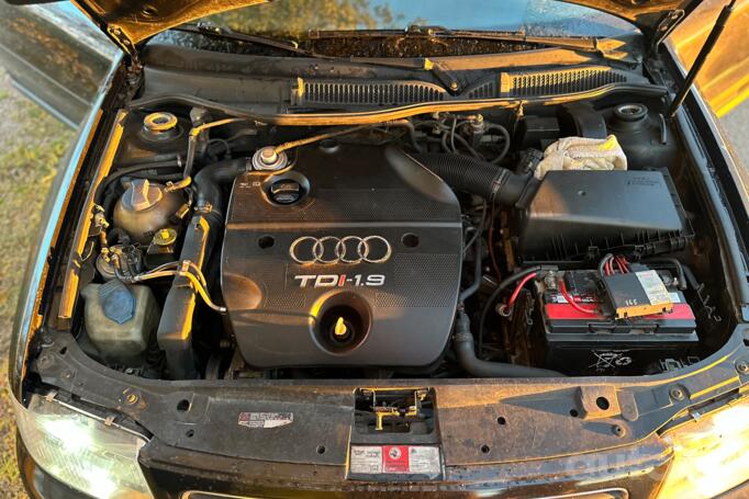 Audi A3 8L [restyling] Hatchback