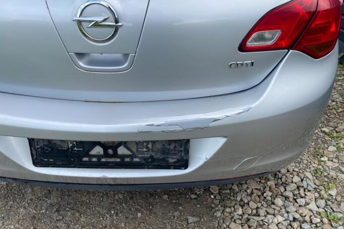 Opel Astra J Hatchback 5-doors