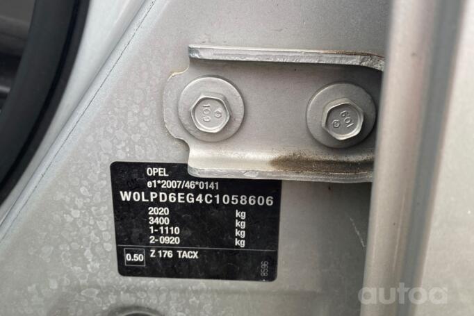 Opel Astra J Hatchback 5-doors