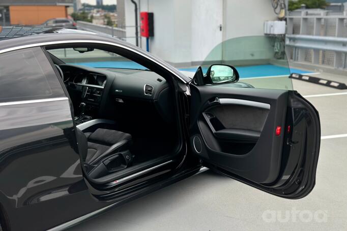 Audi A5 8T Coupe
