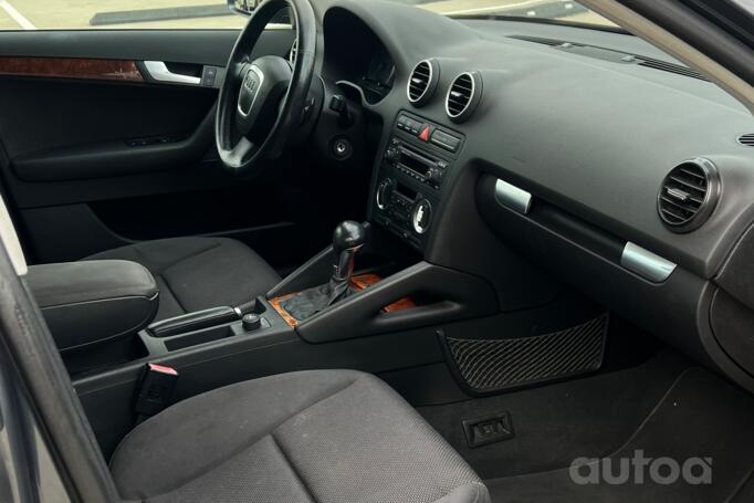Audi A3 8P/8PA [restyling] Sportback hatchback 5-doors