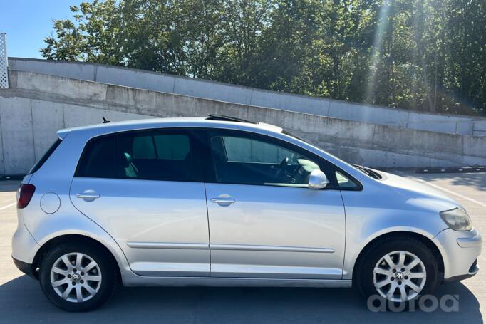 Volkswagen Golf Plus 1 generation