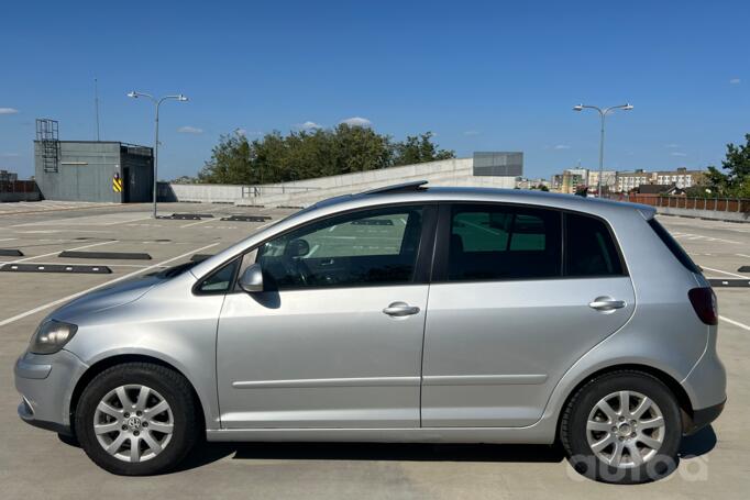 Volkswagen Golf Plus 1 generation