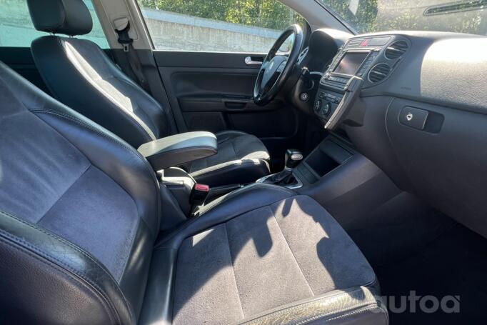 Volkswagen Golf Plus 1 generation