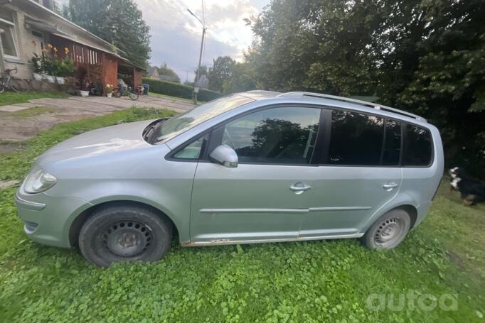 Volkswagen Touran 1 generation [restyling] Minivan 5-doors