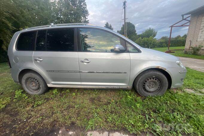 Volkswagen Touran 1 generation [restyling] Minivan 5-doors
