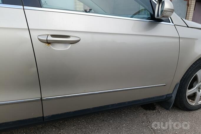 Volkswagen Passat B6 R36 Sedan 4-doors