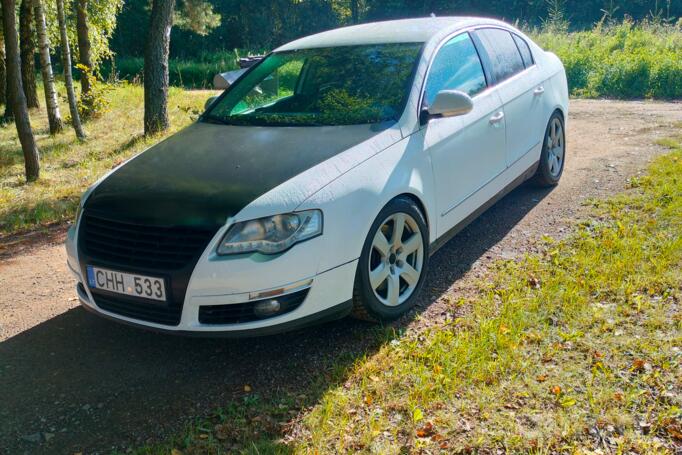 Volkswagen Passat B6 Sedan 4-doors