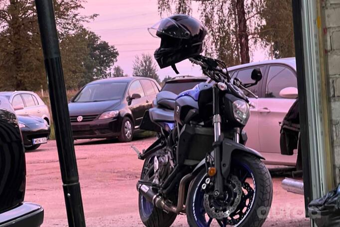 Yamaha MT