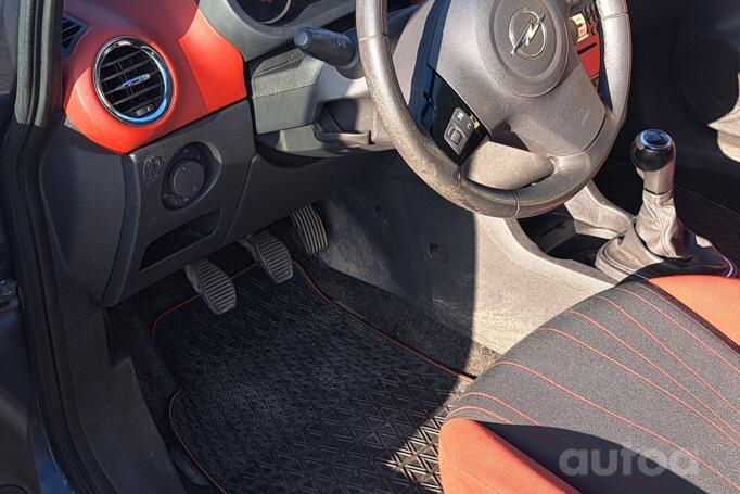 Opel Corsa OPC D