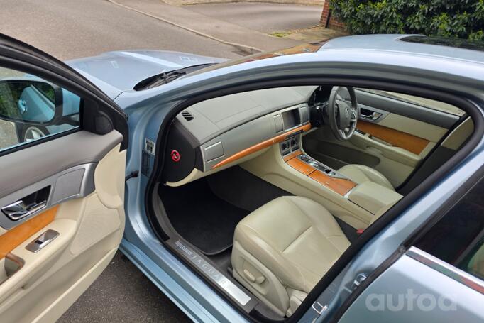 Jaguar XF 1 generation [restyling]