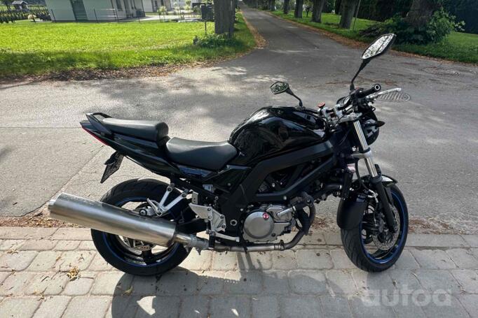Suzuki SV