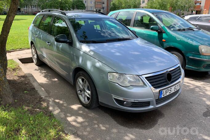 Volkswagen Passat B6 wagon 5-doors