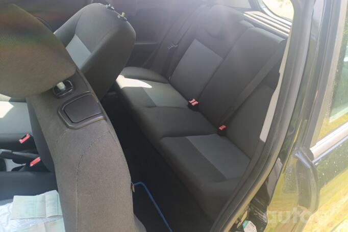 Ford Fiesta 6 generation [restyling] Hatchback 3-doors