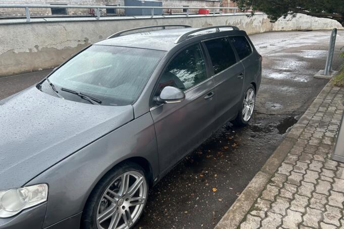 Volkswagen Passat B6 wagon 5-doors