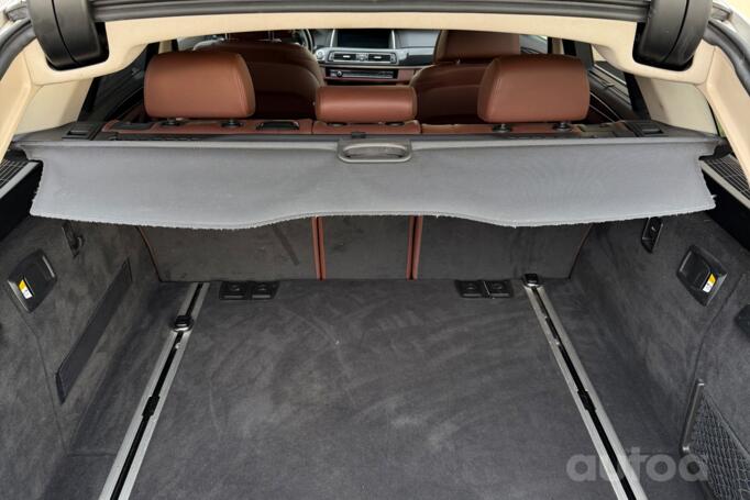 BMW 5 Series F07/F10/F11 [restyling] Touring wagon