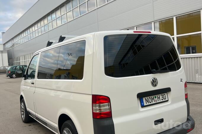Volkswagen Transporter T5 [restyling] Crew Bus minivan 4-doors