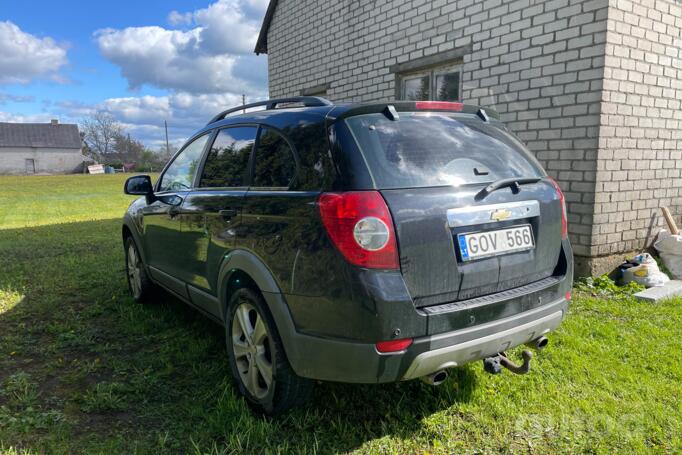 Chevrolet Captiva 1 generation Crossover