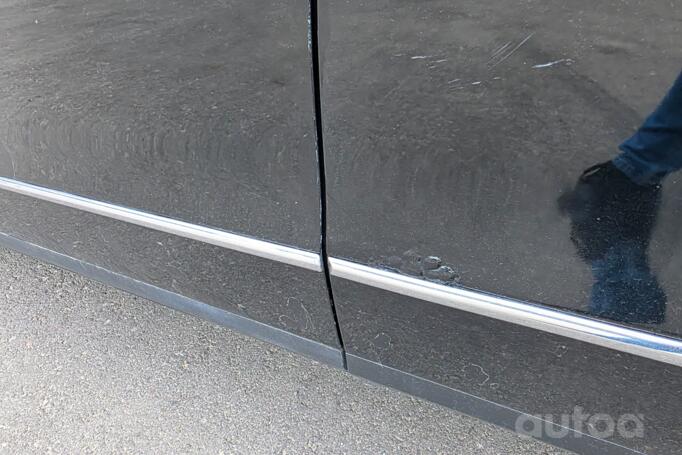 Volkswagen Passat B6 wagon 5-doors