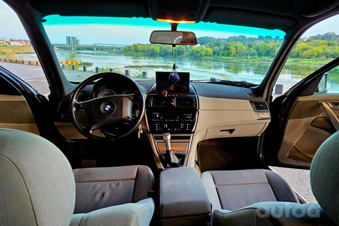 BMW X3 E83 Crossover