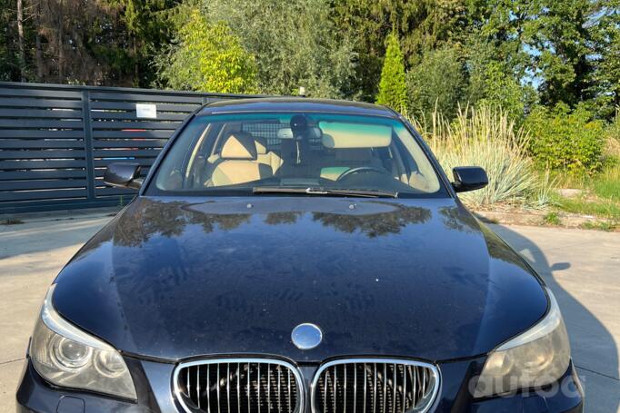 BMW 5 Series E60/E61 Touring wagon