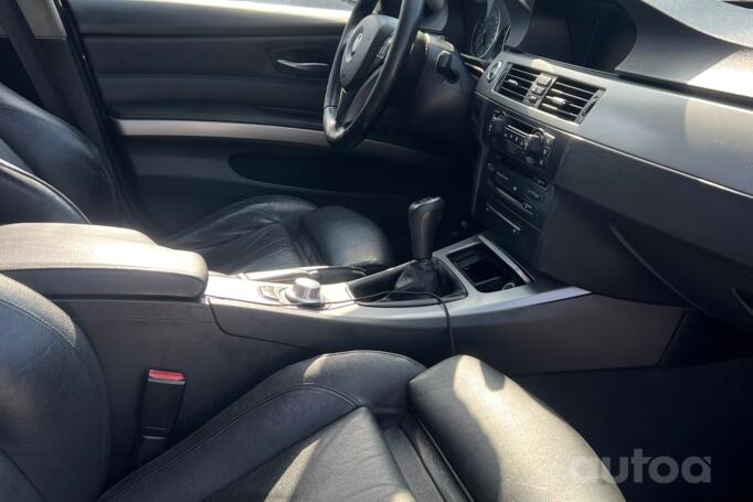 BMW 3 Series E90/E91/E92/E93 Sedan