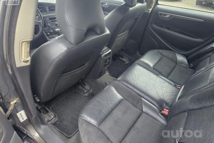 Volvo V70 2 generation [restyling] wagon 5-doors