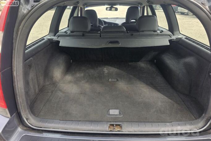 Volvo V70 2 generation [restyling] wagon 5-doors