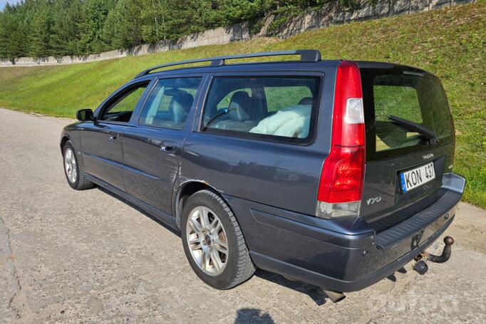 Volvo V70 2 generation [restyling] wagon 5-doors