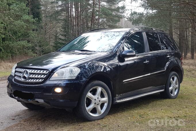 Mercedes-Benz M-Class W164 Crossover 5-doors