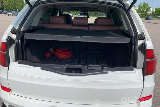 BMW X5 E70 [restyling] Crossover