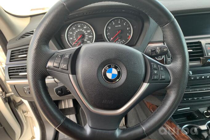 BMW X5 E70 [restyling] Crossover