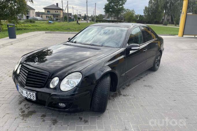 Mercedes-Benz E-Class W211 Sedan