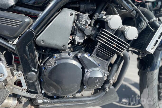Yamaha FZS 600 Fazer