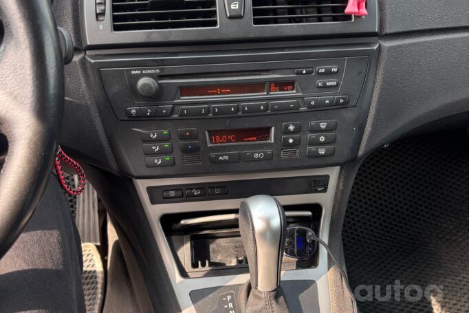 BMW X3 E83 Crossover