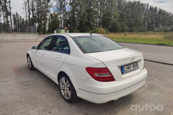 Mercedes-Benz C-Class W204/S204/C204 [restyling] Sedan 4-doors