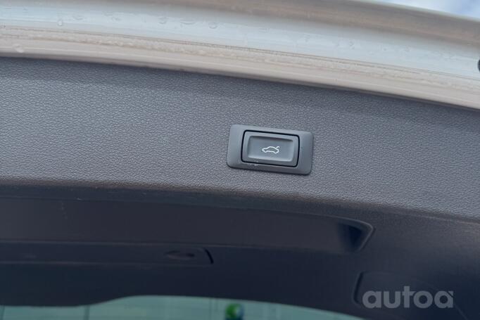 Audi Q5 8R [restyling] Crossover