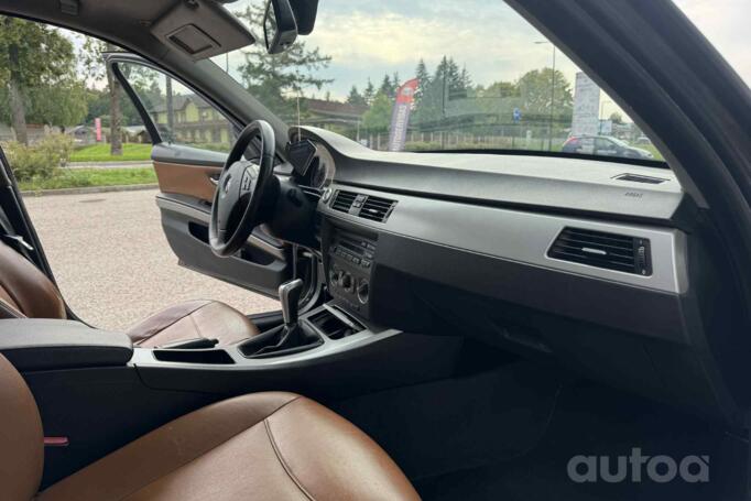 BMW 3 Series E90/E91/E92/E93 Sedan