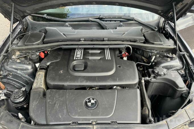 BMW 3 Series E90/E91/E92/E93 Sedan