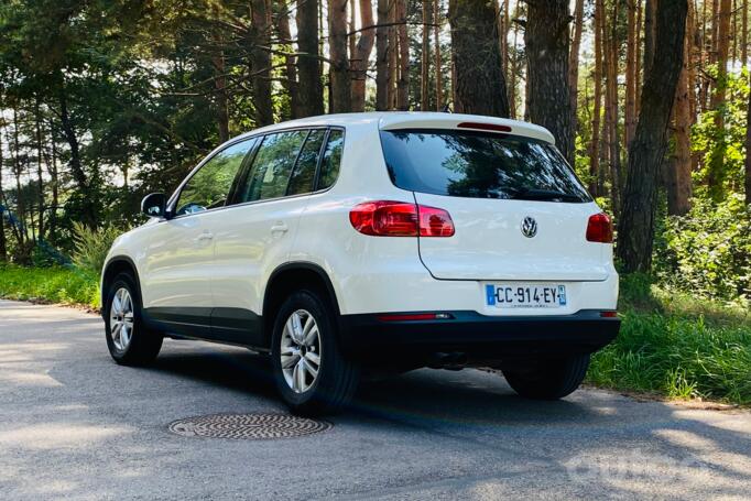 Volkswagen Tiguan 1 generation [restyling] Crossover