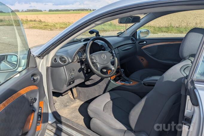 Mercedes-Benz CLK-Class C209 Coupe-Hardtop